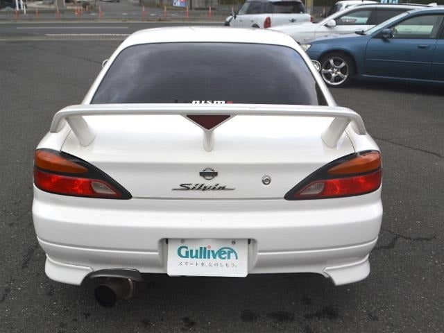 NISSAN SILVIA S15 R CARRO CLÁSSICO