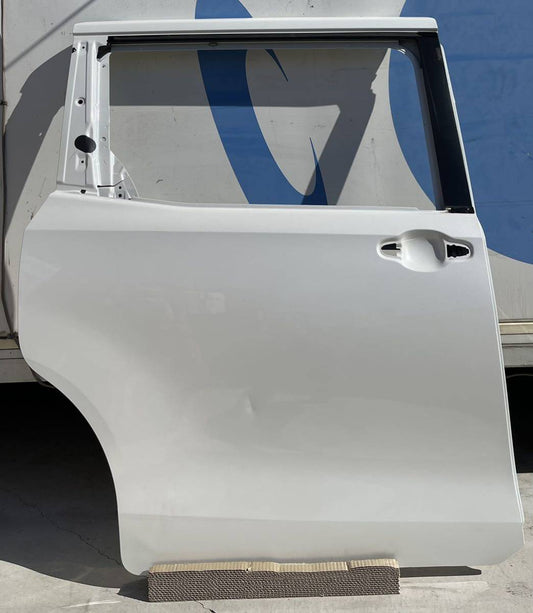 Puerta Toyota Voxy 2014 zrr80 (BR)