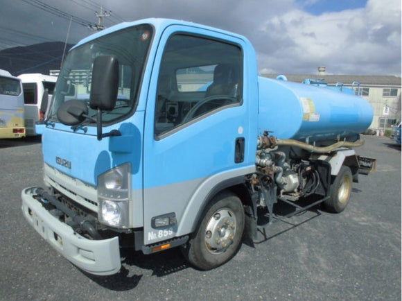 ISUZU WATER TRUCK