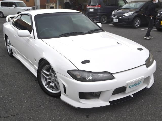 NISSAN SILVIA S15 R CARRO CLÁSSICO
